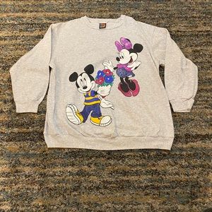 Mickey Mouse unlimited size medium grey crewneck